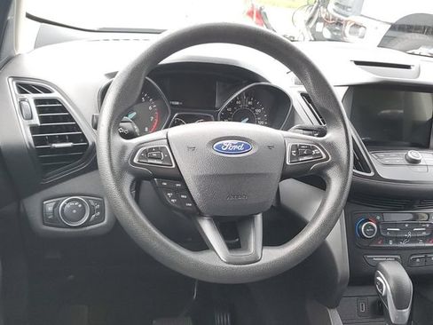 Used 2018 Ford Escape SE w/ SE Sync 3 Package AWD/4WD image 16