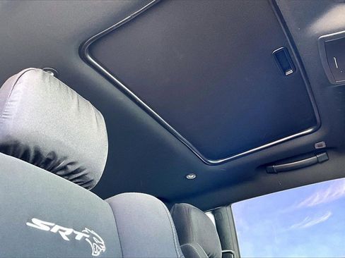 Used 2019 Dodge Challenger SRT Hellcat Redeye image 13