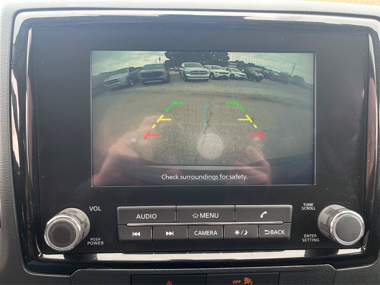 Used 2022 Nissan Frontier SV RWD image 19