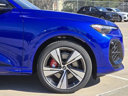 New 2025 Audi SQ5 Premium Plus image 11