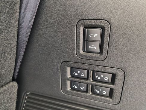 New 2025 INFINITI QX80 Luxe image 15