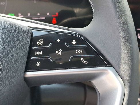 New 2025 Audi Q5 Premium Plus image 17