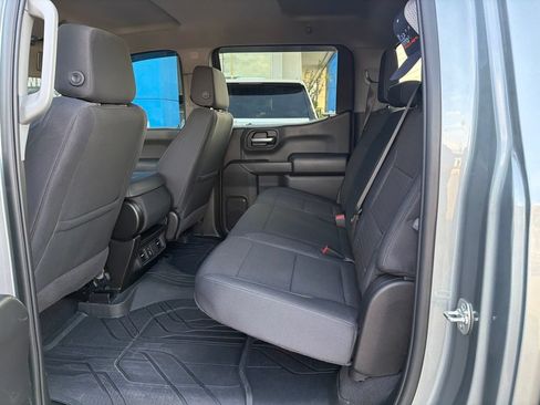 Used 2025 Chevrolet Silverado 1500 Custom w/ Turbomax Blackout Package RWD image 14