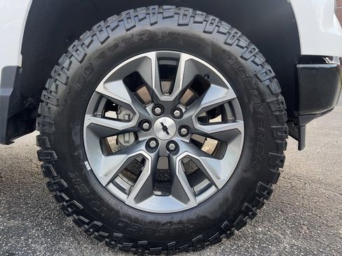 Used 2024 Chevrolet Silverado 1500 RST w/ All Star Edition Plus image 33