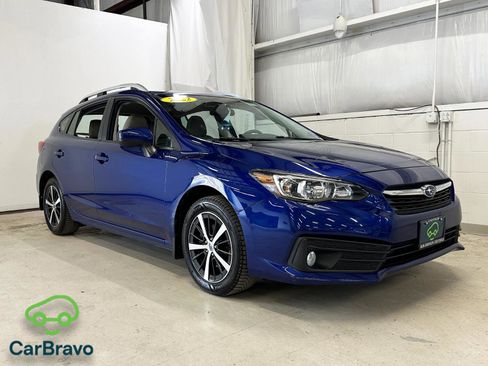 Used 2022 Subaru Impreza 2.0i Premium image 1