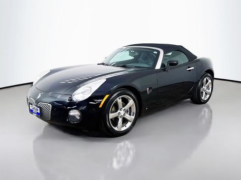 Used 2008 Pontiac Solstice Convertible w/ Premium Package RWD image 33