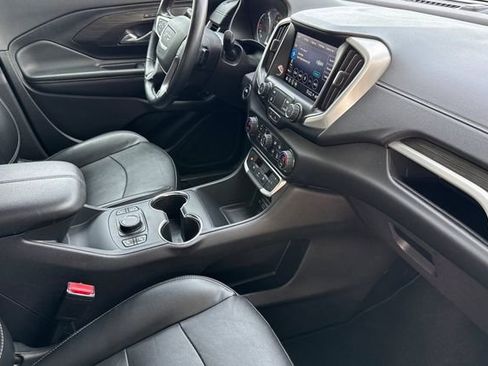 Used 2024 GMC Terrain SLT AWD/4WD image 19