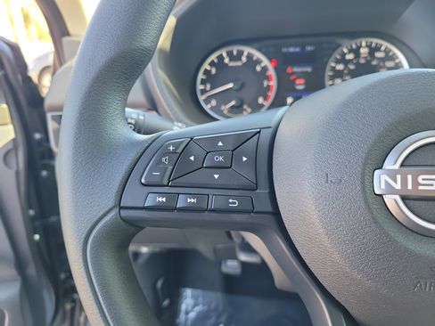 Certified 2025 Nissan Sentra S image 27