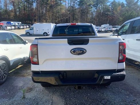 New 2025 Ford Ranger Lariat w/ FX4 Off-Road Package image 24