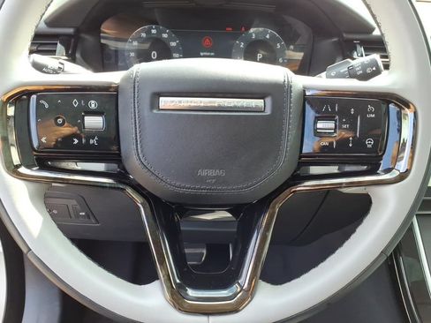 Used 2025 Land Rover Range Rover Velar Dynamic SE AWD/4WD image 22