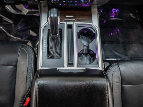 Used 2015 Ford F150 Lariat w/ Equipment Group 501A Mid image 34