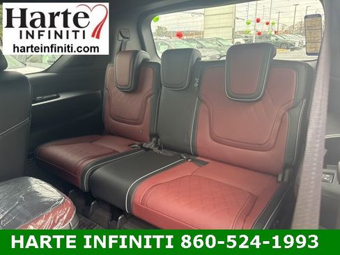 New 2026 INFINITI QX80 Autograph image 9