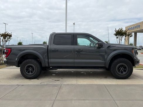 Used 2021 Ford F150 Raptor w/ Equipment Group 801A High AWD/4WD image 22