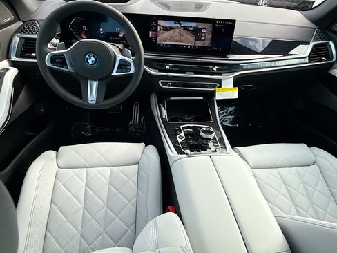 New 2026 BMW X5 xDrive50e w/ Executive Package AWD/4WD image 16