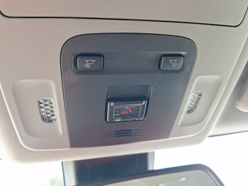Used 2024 Toyota Camry SE w/ Convenience Package FWD image 27