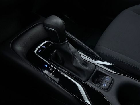 Used 2022 Toyota Corolla SE image 11