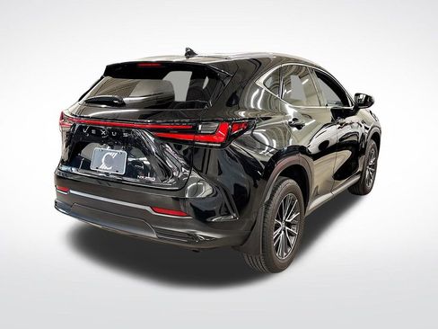 Used 2023 Lexus NX 250 FWD w/ Towing Package (2000 Lbs) image 5