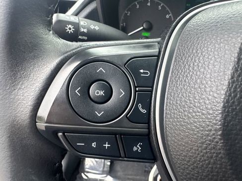 Certified 2024 Toyota Corolla Cross SE image 33