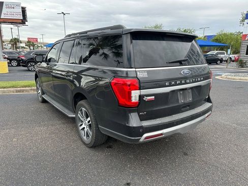 Used 2022 Ford Expedition Max XLT image 4
