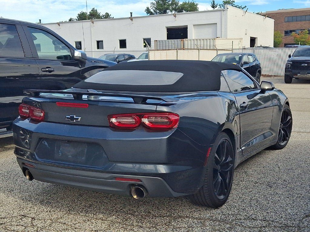Used 2023 Chevrolet Camaro LT w/ Technology Package RWD image 7