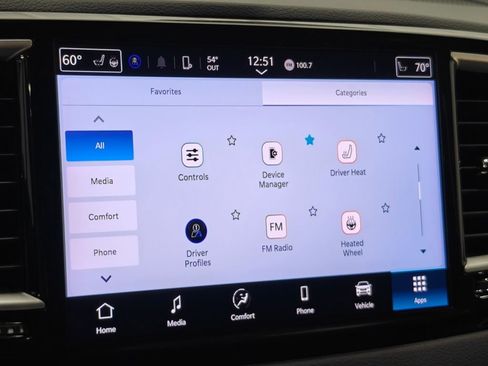 Used 2024 Chrysler Pacifica Touring-L image 43