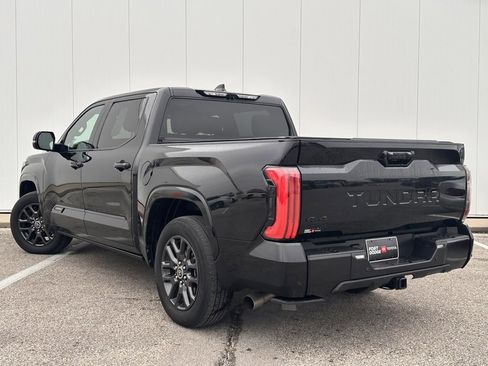 Used 2022 Toyota Tundra Platinum image 3