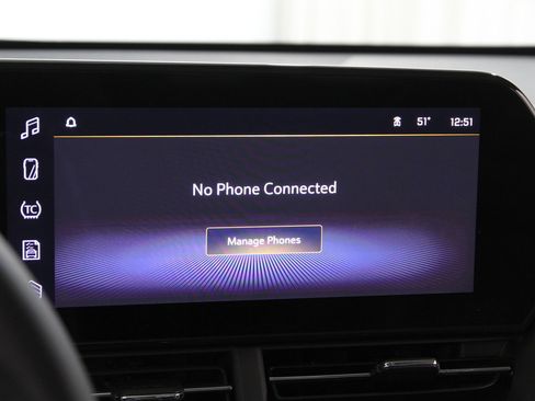 Certified 2025 Chevrolet Trax ACTIV w/ Sunroof Package image 11