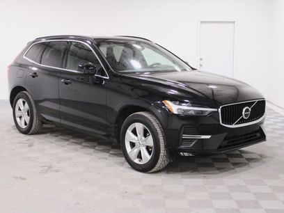 Used 2022 Volvo XC60 B5 Momentum