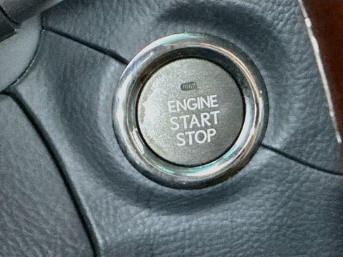 Used 2008 Lexus LS 460 RWD image 19