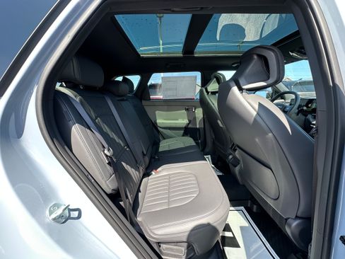 New 2027 Kia Seltos X-Line S w/ X-Line S Premium Package AWD/4WD image 13