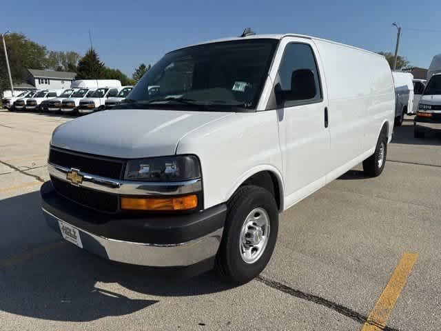 New 2025 Chevrolet Express 3500 Extended w/ Driver Convenience Package RWD image 27