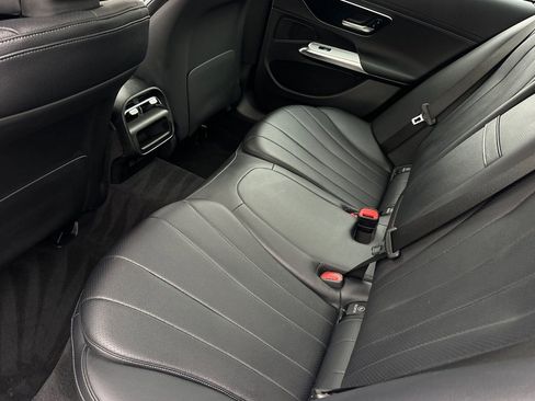 Certified 2024 Mercedes-Benz E 350 4MATIC Sedan image 11