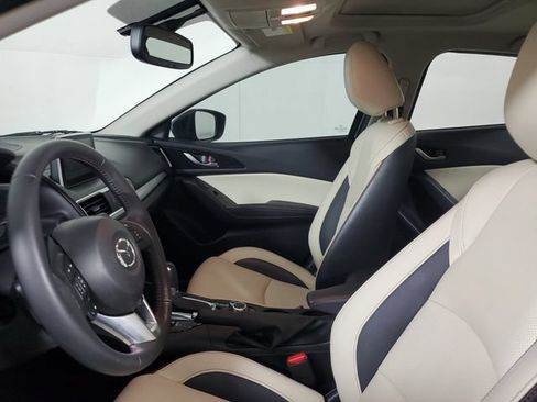Used 2016 MAZDA MAZDA3 s Grand Touring FWD image 21