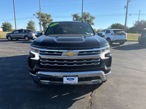Used 2024 Chevrolet Silverado 1500 LTZ AWD/4WD image 8