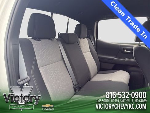 Used 2021 Toyota Tacoma TRD Sport image 18
