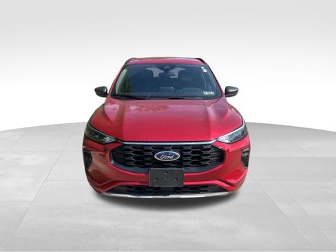 Used 2023 Ford Escape ST-Line w/ Equipment Group 301A image 2