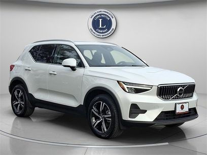 Certified 2025 Volvo XC40 B5 Core