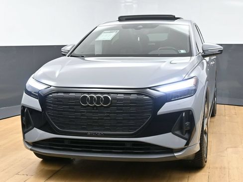 Used 2024 Audi Q4 e-tron Premium Plus w/ Premium Plus AWD/4WD image 5