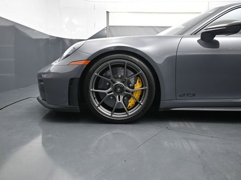Certified 2026 Porsche 911 GT3 RWD image 6