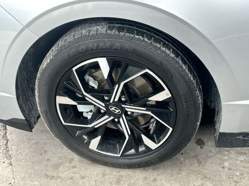 Used 2025 Hyundai Sonata SEL FWD image 11
