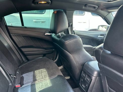 Used 2022 Dodge Charger R/T w/ Plus Group RWD image 11