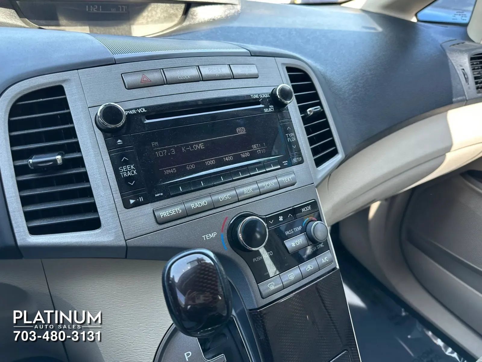 Used 2011 Toyota Venza FWD image 11