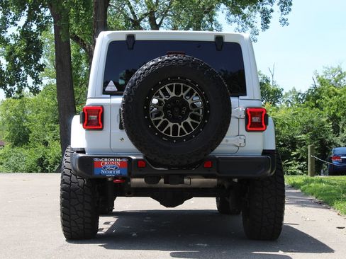 Used 2020 Jeep Wrangler Unlimited Rubicon w/ Dual Top Group AWD/4WD image 6