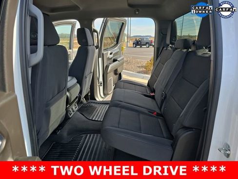 Used 2024 GMC Sierra 1500 SLE RWD image 16