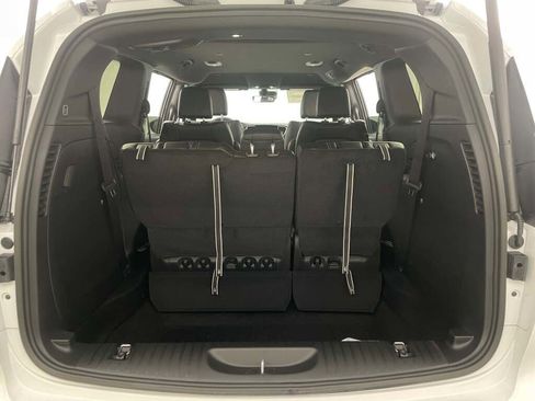 New 2026 Chrysler Voyager LX image 23