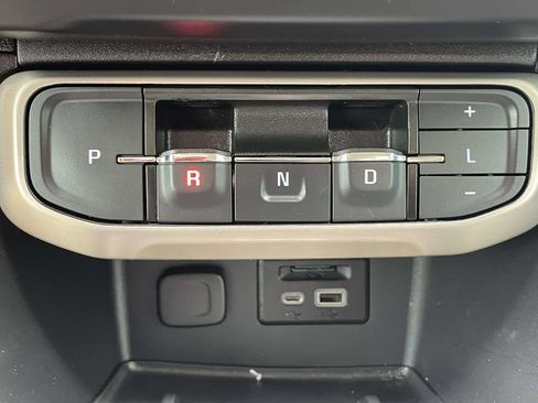 Used 2023 GMC Acadia Denali w/ Denali Ultimate Package FWD image 32