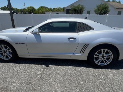 Used 2015 Chevrolet Camaro LS RWD image 8
