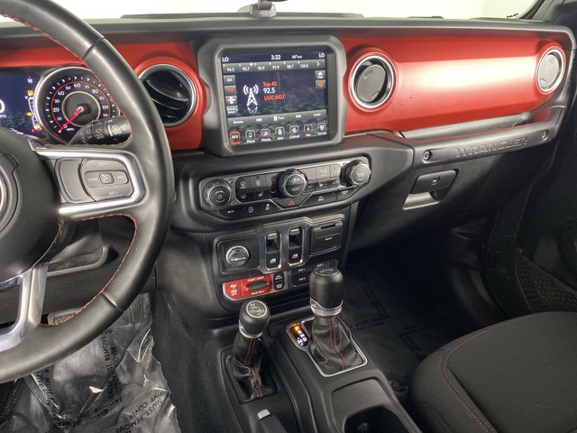 Used 2022 Jeep Wrangler Rubicon w/ Cold Weather Group AWD/4WD image 27