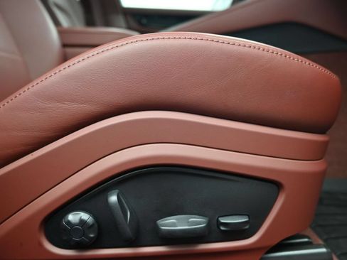 Used 2025 Porsche Panamera 4 AWD/4WD image 14