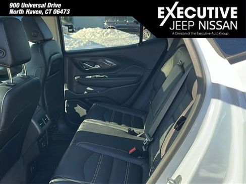 Used 2022 GMC Terrain Denali image 25